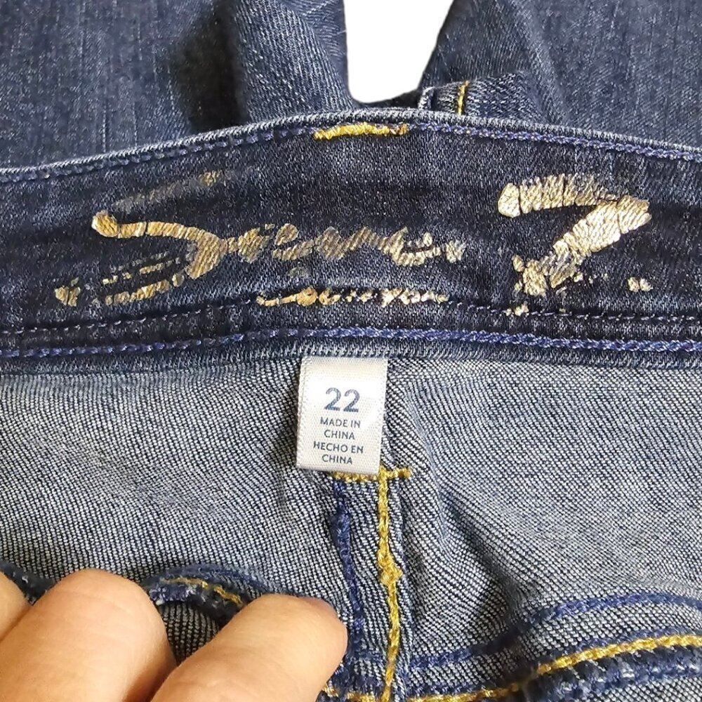 Seven7 Straight Leg Mid-Rise Embroidered Pocket Jeans in Pleasant Sz 22 - Picture 8 of 11